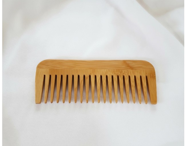 Bamboo hair comb