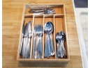 Bamboo cutlery tray with 5 compartments