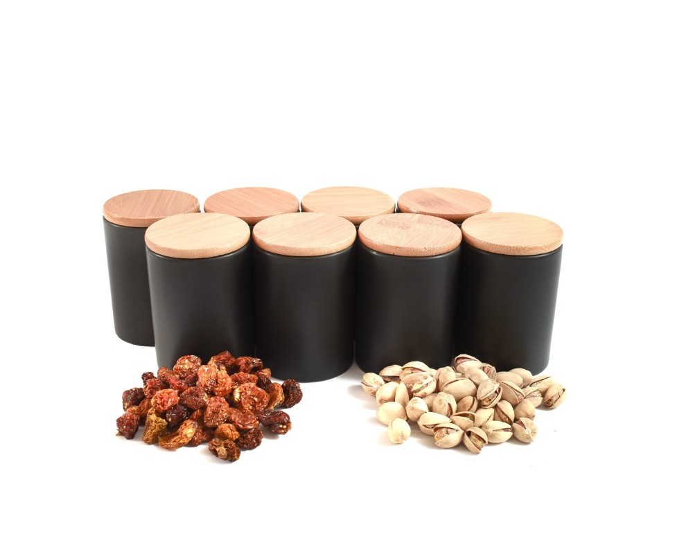 Elegant spice containers made of ceramic and bamboo, set of 8