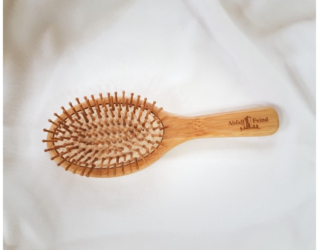 Spazzola per capelli grande e rotonda in bambù