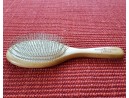 Spazzola per capelli grande e rotonda in metallo