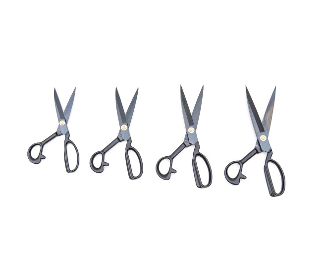 Schneiderschere aus Carbonstahl 3 Finger 31cm