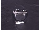 Silberring mit Siegelringdesign