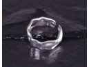Silberring mit verknittertem Style