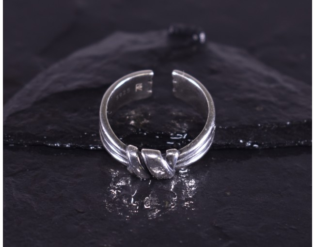 Vintage Silberring mit Seilknotenoptik